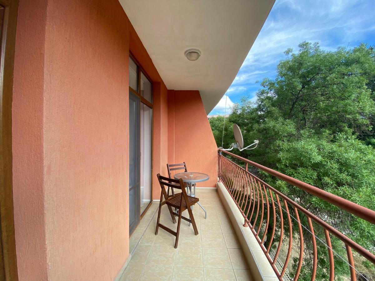Anita A15 Family Apartment Sluneční pobřeží Exteriér fotografie
