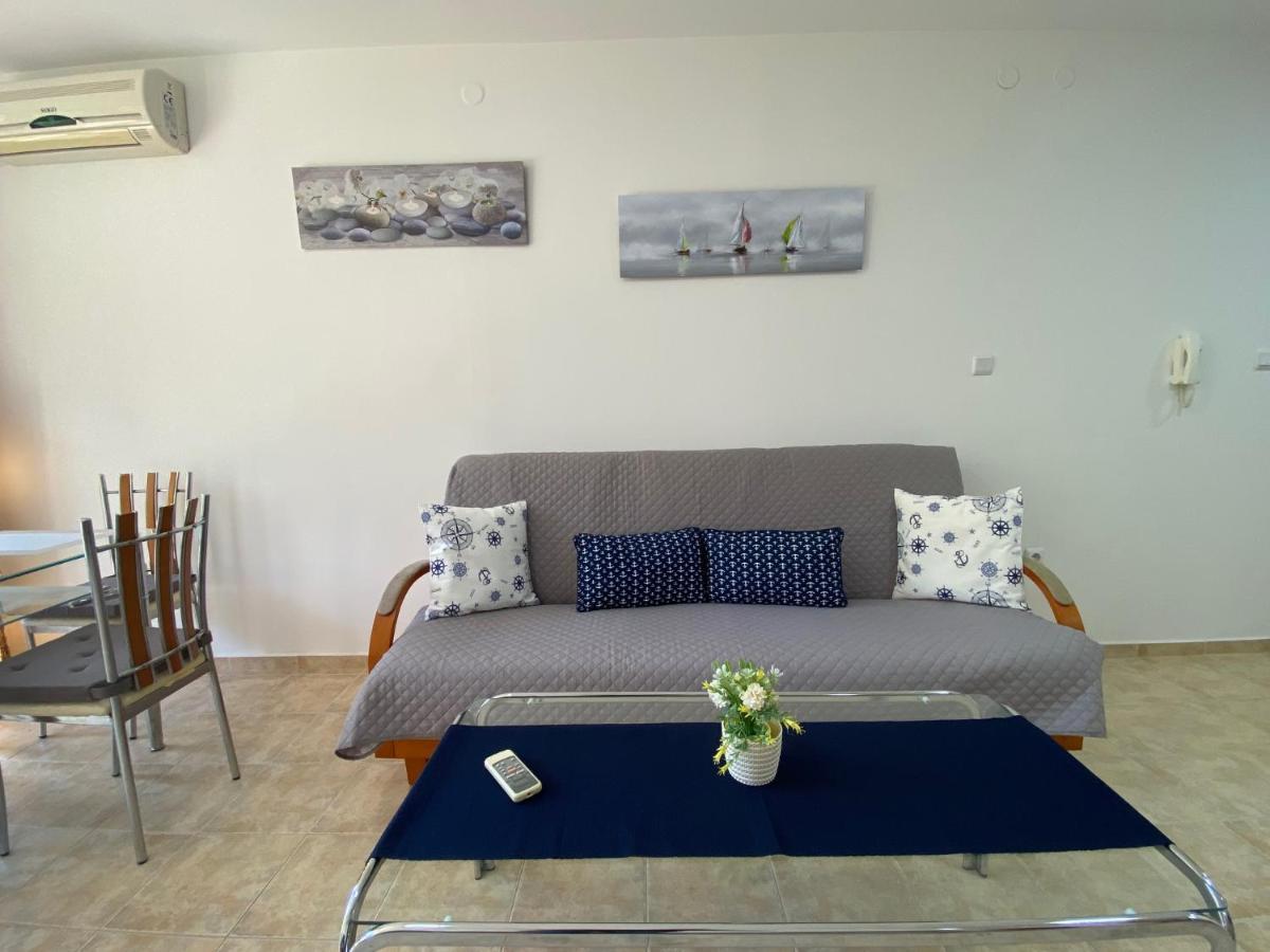 Anita A15 Family Apartment Sluneční pobřeží Exteriér fotografie