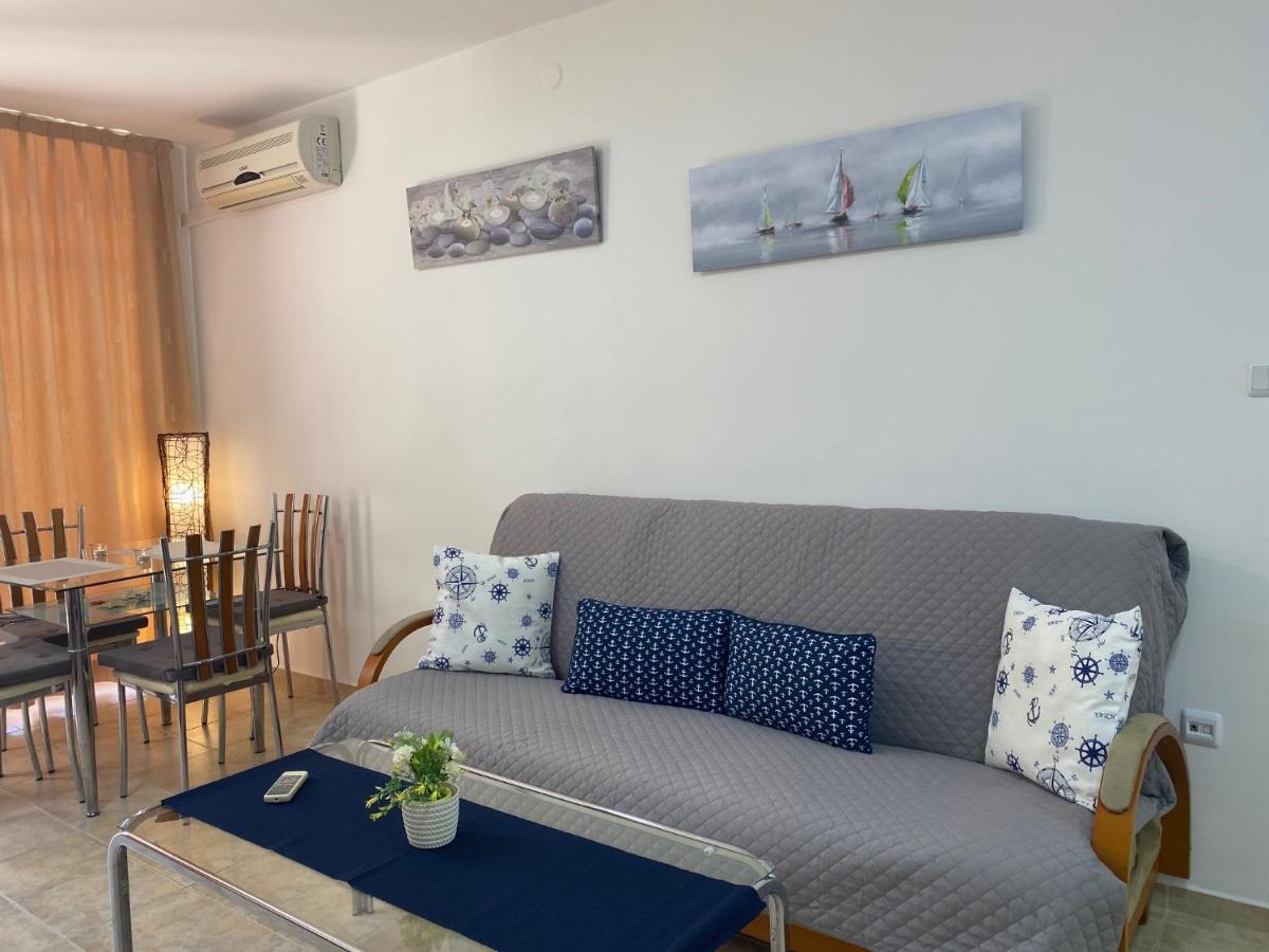 Anita A15 Family Apartment Sluneční pobřeží Exteriér fotografie