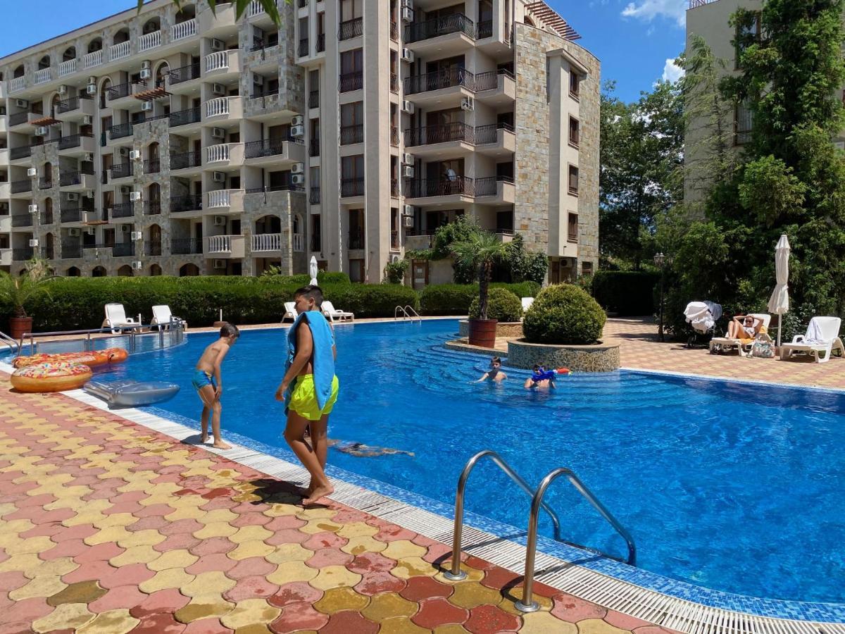 Anita A15 Family Apartment Sluneční pobřeží Exteriér fotografie